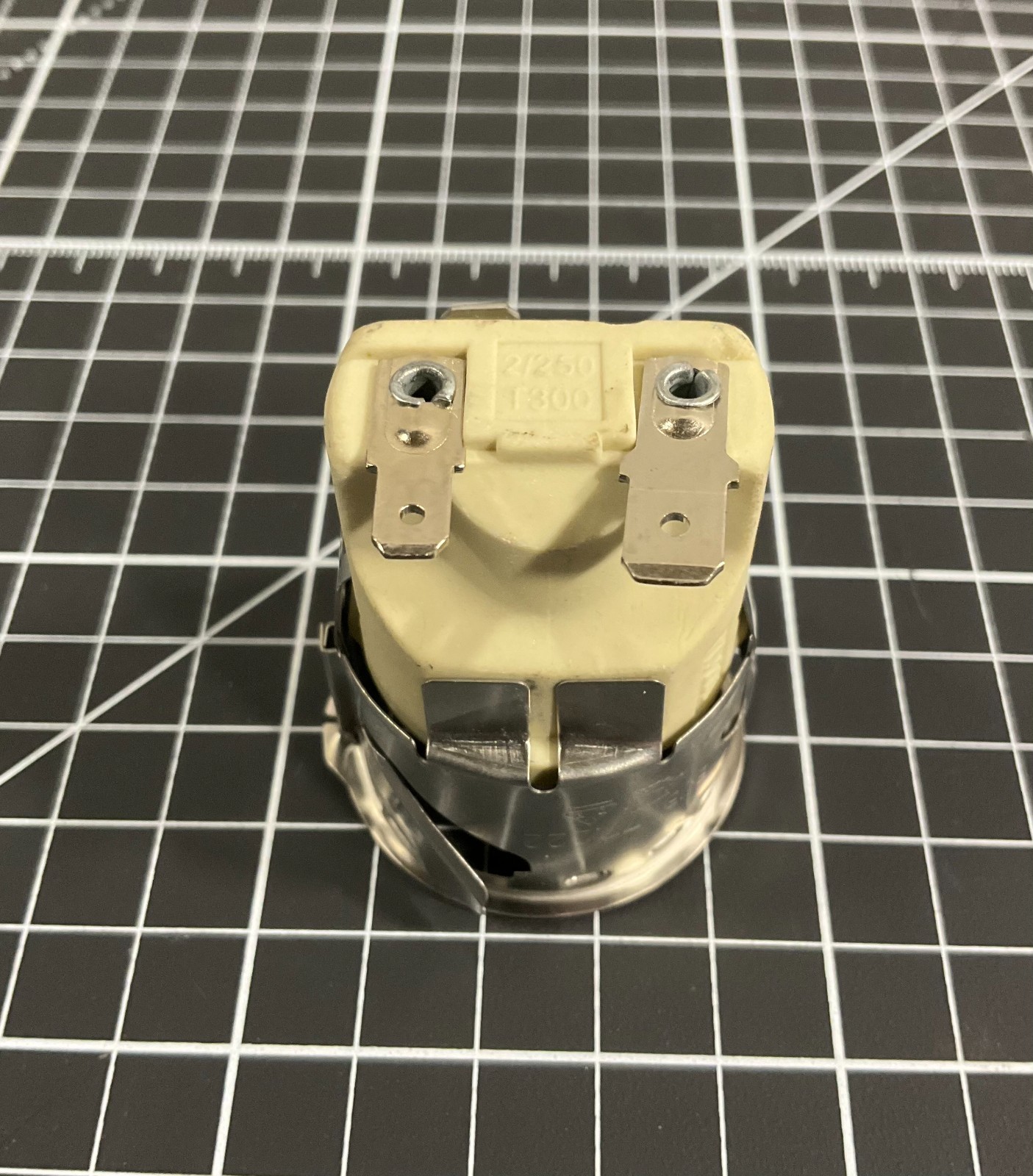 OEM WPW10734063 WHIRLPOOL WOS31ES0JS00 WALL OVEN SOCKET ONLY gallery