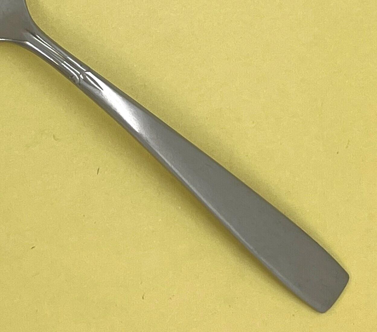 GLOSSY ACCENT ONEIDA STAINLESS FLATWARE PLAIN HANDLE FLAT TIP -CHOICE gallery