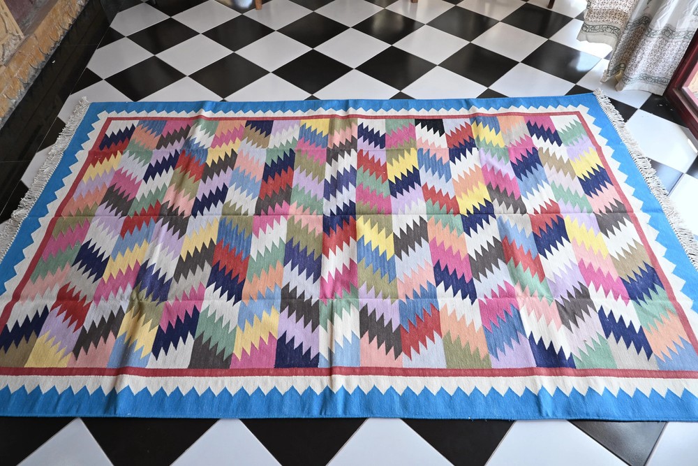 Rugmoda Cotton Multicolor Zigzag Geometric 5x8 Living Room Area Rug