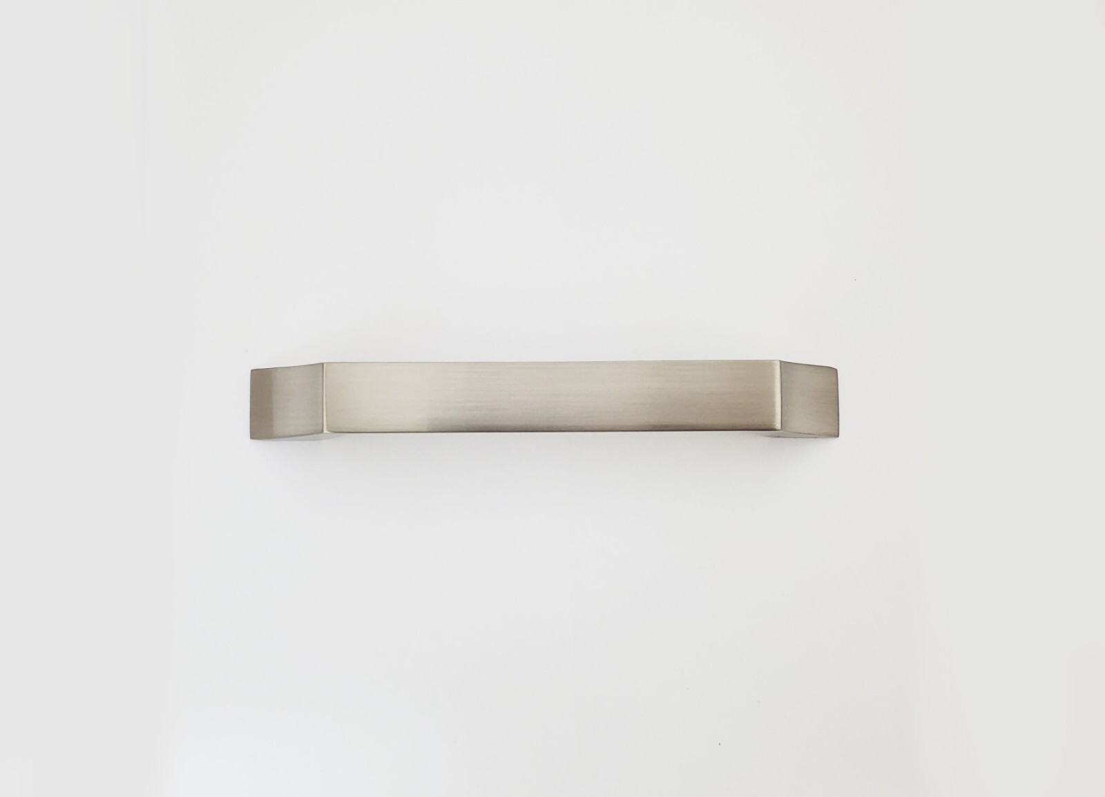 Curved Craftsman Handle for Kitchen, Bathroom, Cabinets, Furniture gallery