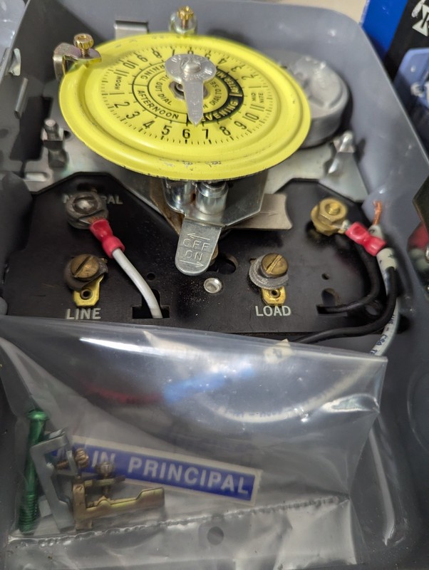Intermatic T101M Pool Timer Dial Switch with Mechanism 24 hour 120 VAC 60Hz gallery