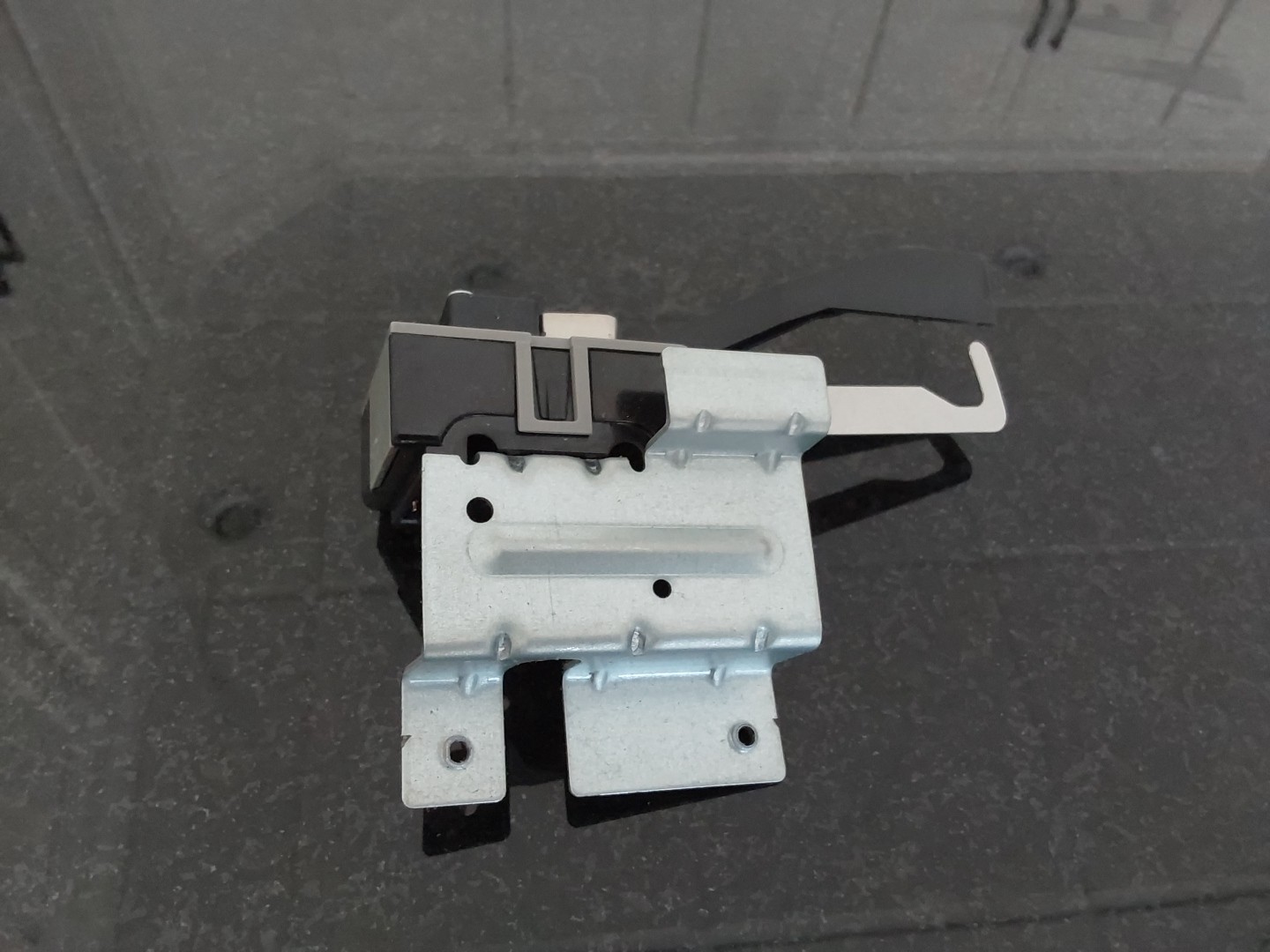 NEW OEM Frigidaire Washing Machine Door Lock 134101800 Free Ship gallery