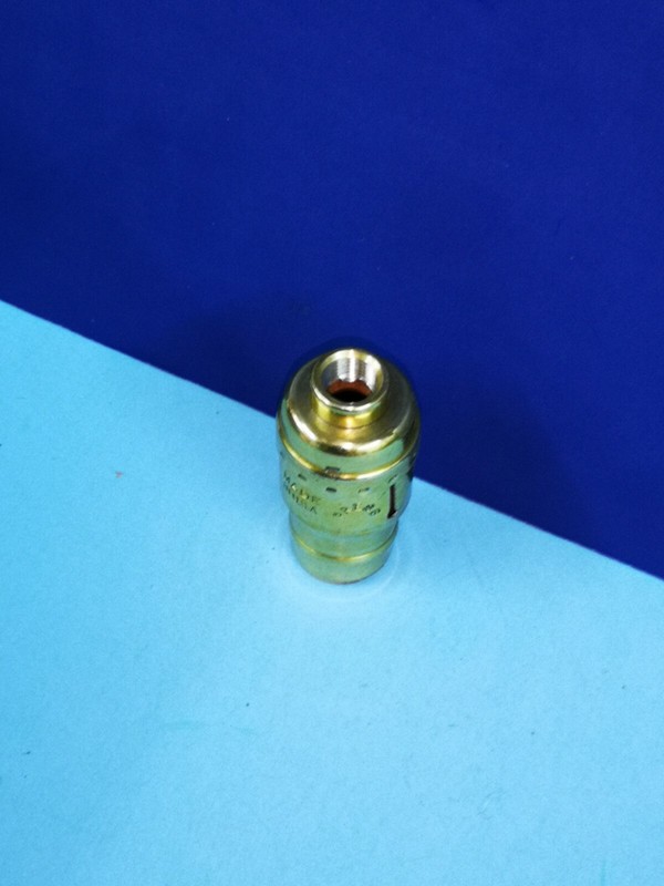 Leviton Intermediate Base Keyless Polish Brass Finish SOCKET 75W 250V NEW 501-PB gallery