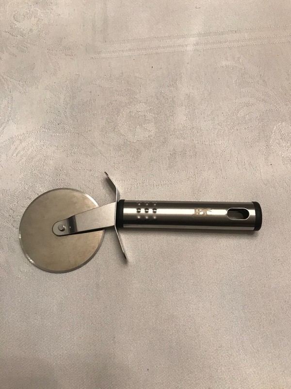 Lux Decor Collection 4 Kitchen Tools Masher, Peeler, Opener, Pizza Wheel gallery