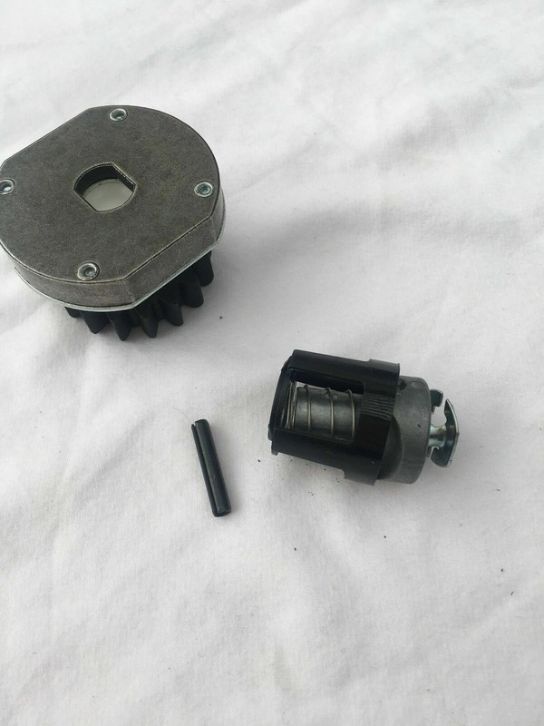 Kit Starter Drive For Briggs & Stratton 495878 696540 Stens 150-114 gallery