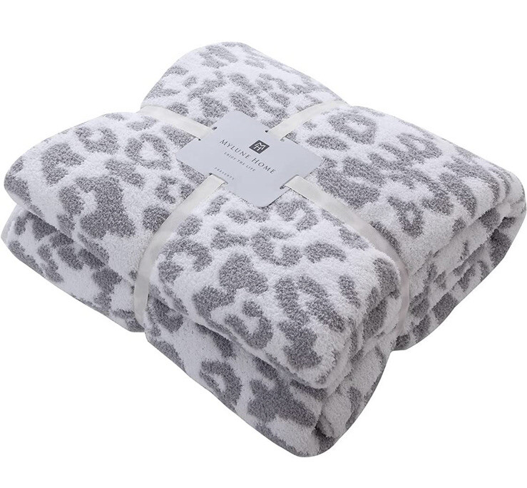 Large Soft Micro Plush Leopard Blanket (51x63 inches, White Grey)