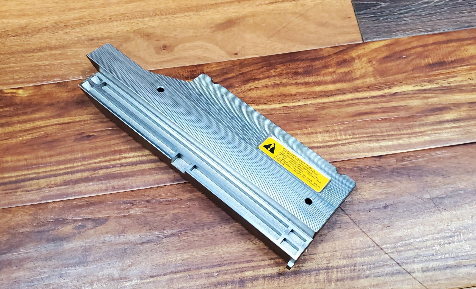 Dewalt RIGHT FENCE for DWS780 Double Bevel Sliding Miter Saw N081818SV gallery