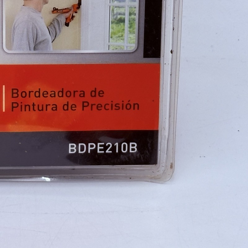 NEW Black & Decker Easy Edge Power Paint Edger & Refill Pack BDPE210 Battery Inc gallery