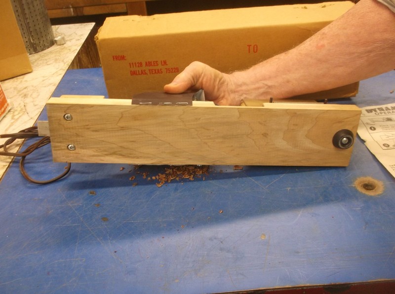 DYNAMIC ELECTRIC PECAN CRACKER NUT SHELLER gallery