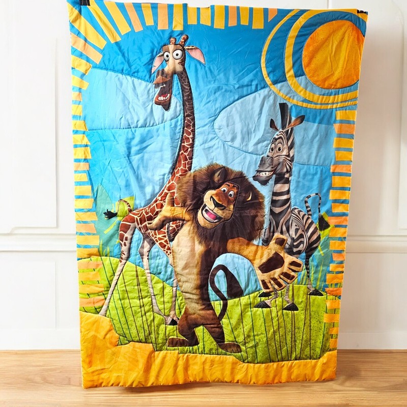 Madagascar Throw Blanket Lightweight Alex the Lion Melman Marty 37 in x 54 in gallery