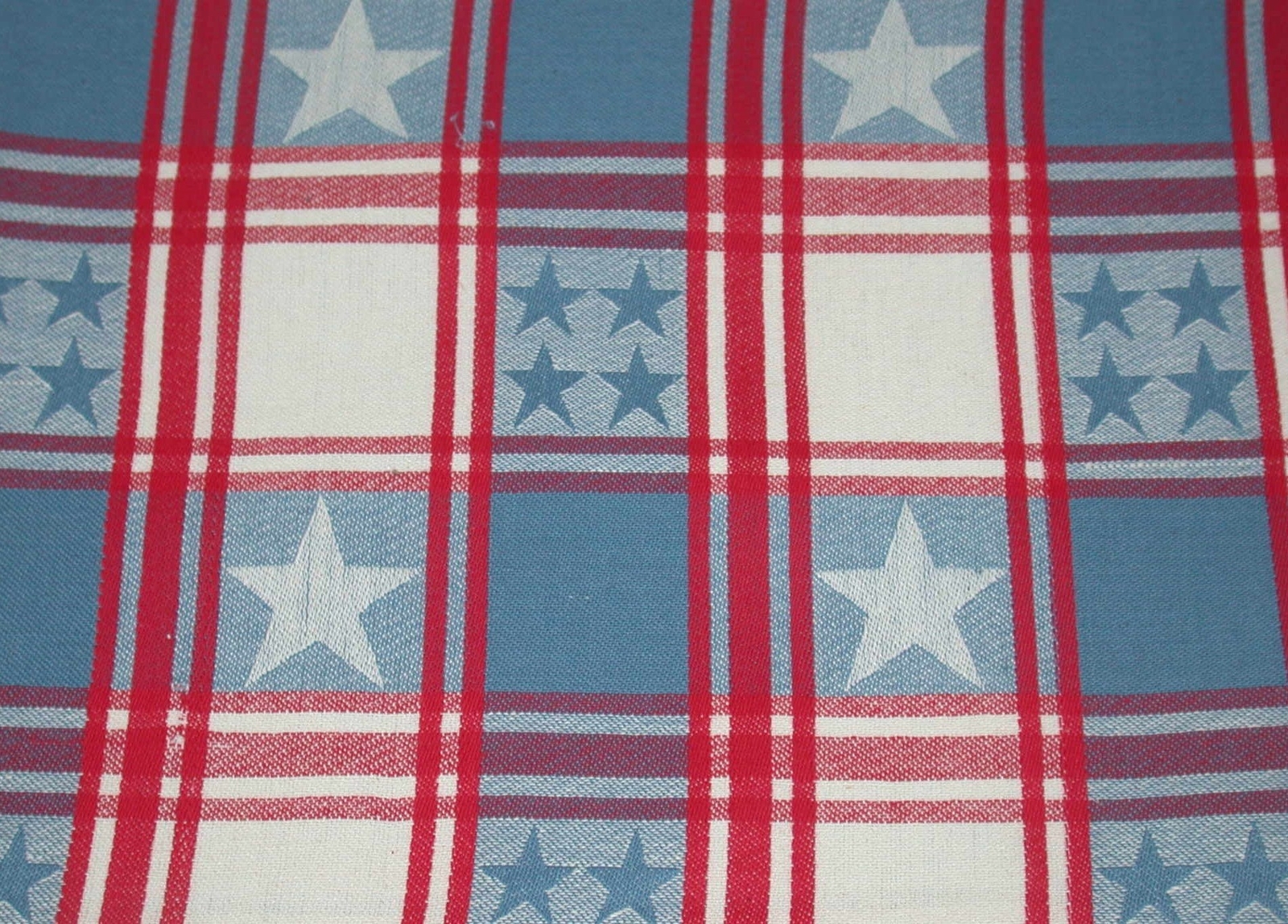 (4) Lintex Reversible Placemats ~ Stars & Stripes ~ 14" x 19" **NEW** gallery