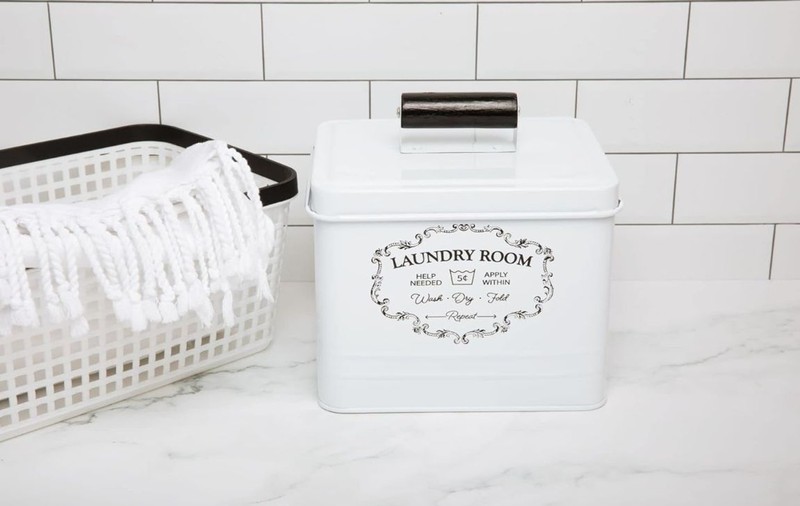 Nine Royal Detergent Container gallery