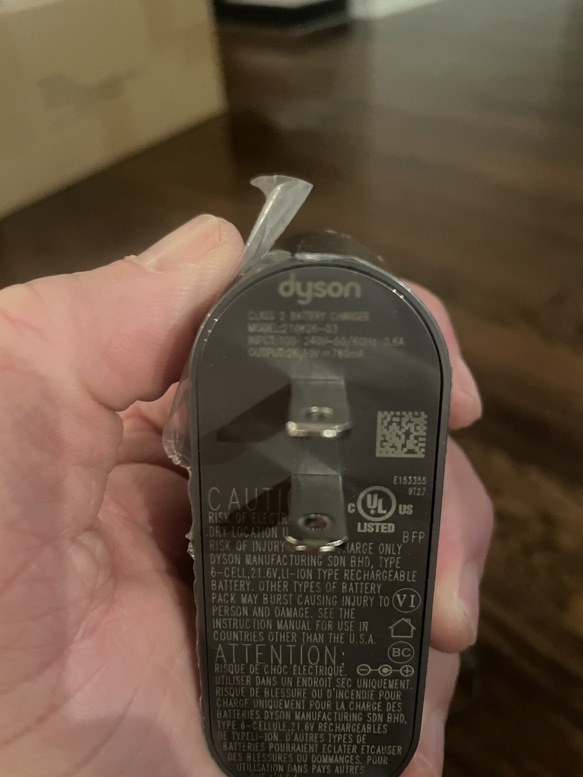 Dyson 210826-03 Battery Charger Adapter for V6 Cordless Vacuum - Genuine - B24 gallery