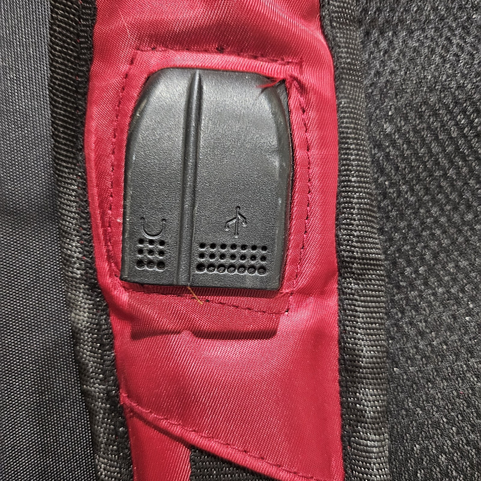 Caterpillar CAT Red Backpack USB Port Multiple Compartments Padded Straps 4