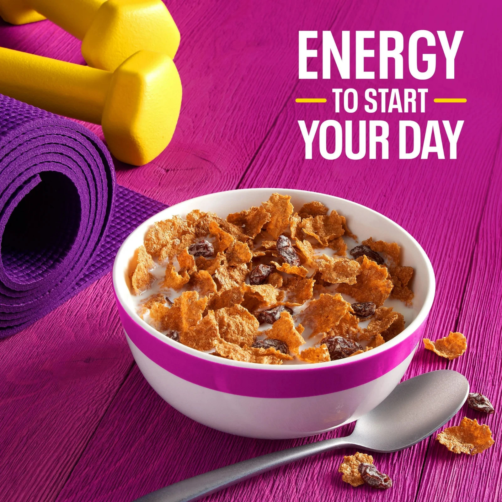 Kellogg’s Raisin Bran Breakfast Cereal, High Fiber, 28g Whole Grain, Mega Size, gallery