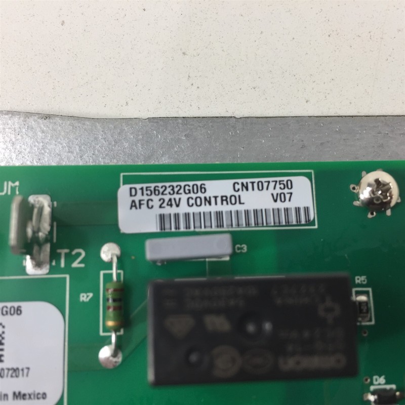 Trane D803401G11 Complete Control Board With Back Plane K100104 CNT07690 gallery