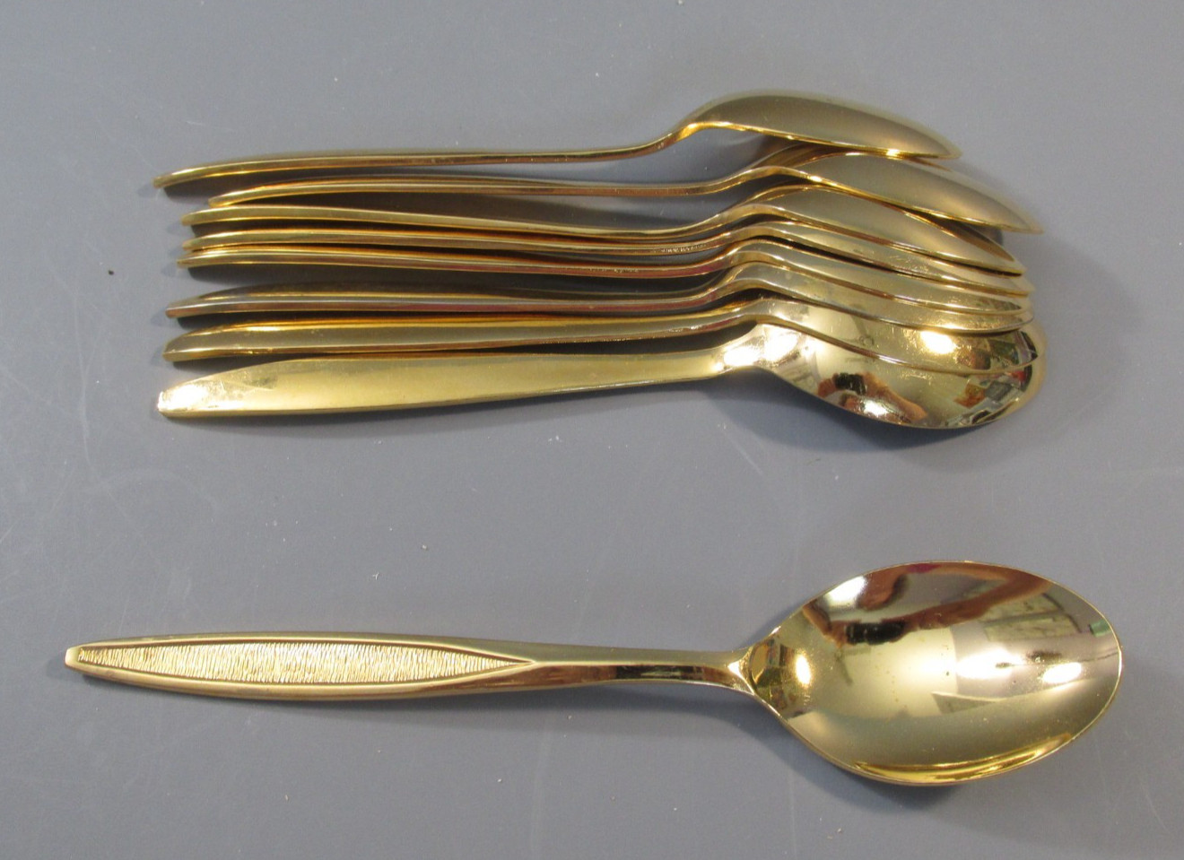 9 Piece Custom Design Gold Electroplate Stainless Steel "Teaspoons" - Japan gallery