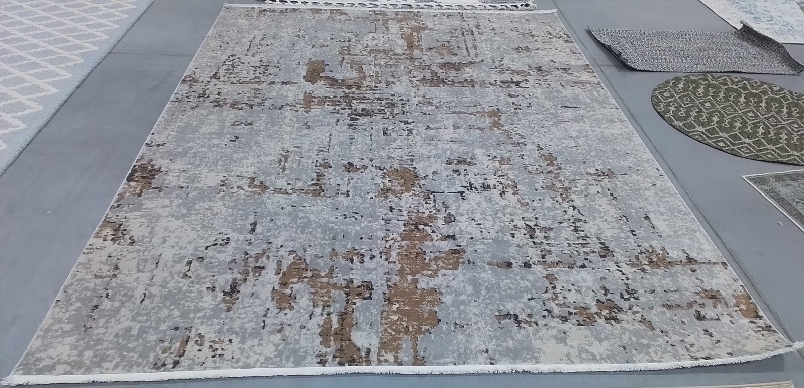 GREY / GOLD 8'-0" x 10'-0" Back Stain Rug, Reduced Price 3172810021 SHV723G-8 gallery