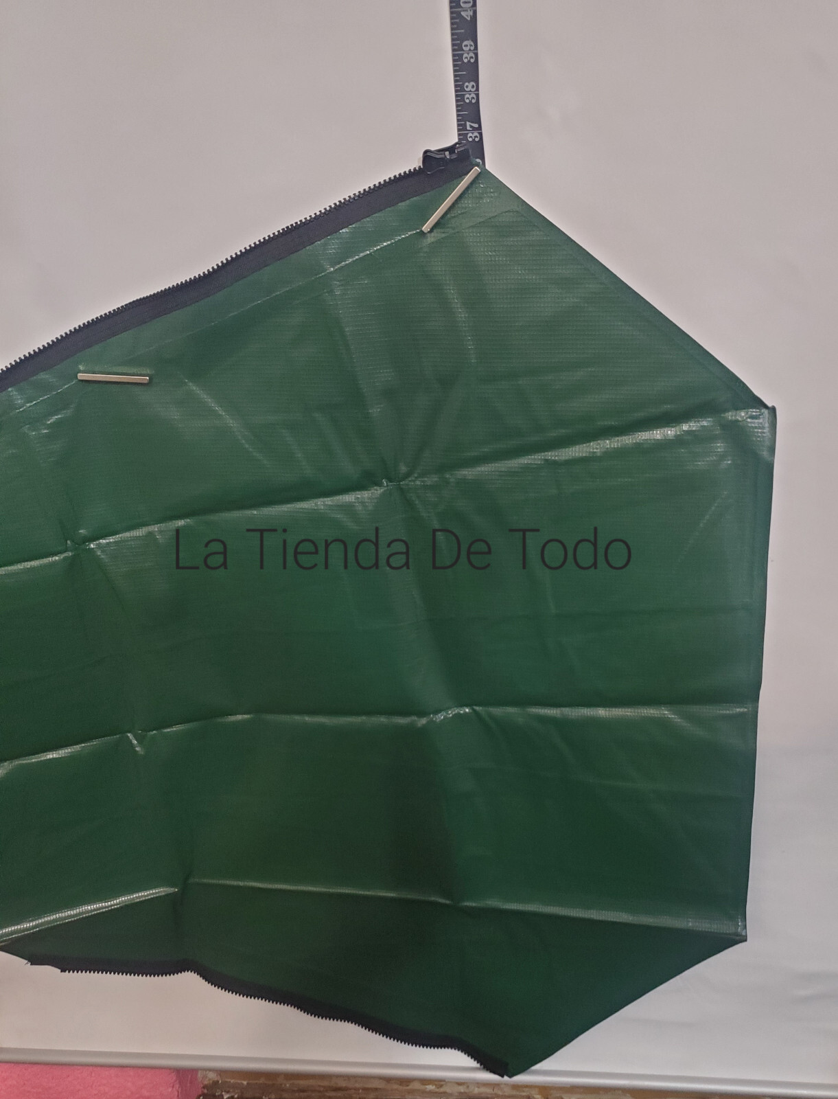20 GALLONS IRRIGATION WATERING DRIP BAG LOT OF 2 READ gallery