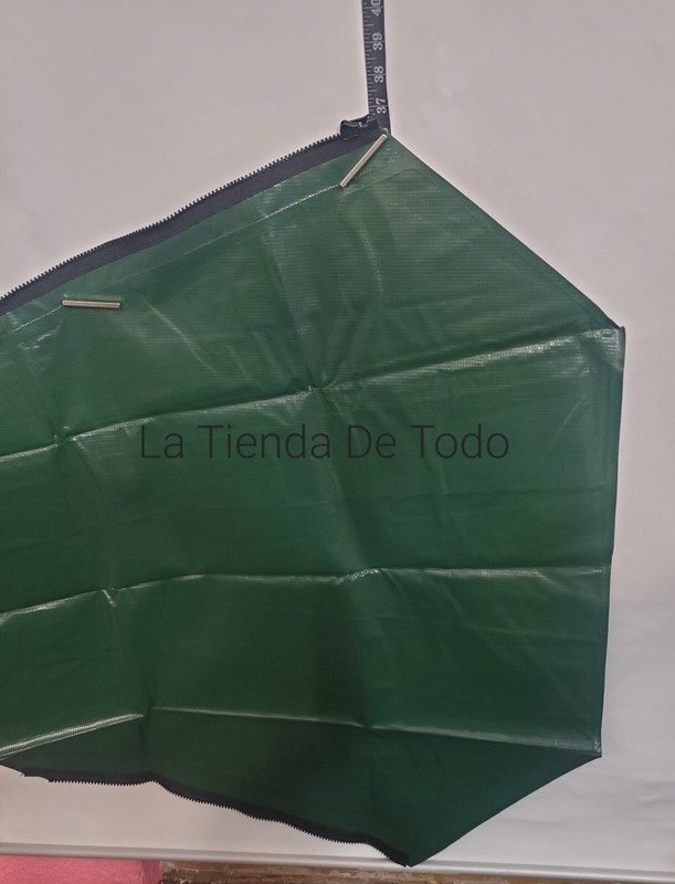 20 GALLONS IRRIGATION WATERING DRIP BAG LOT OF 2 READ gallery