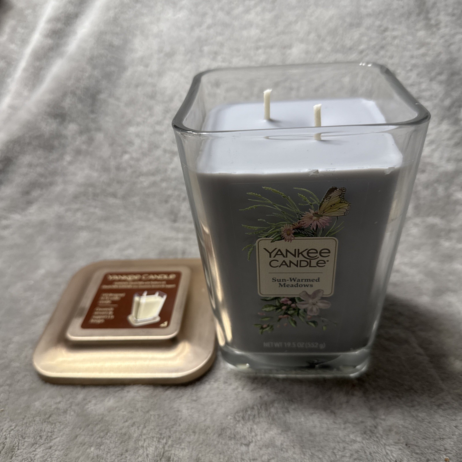Yankee Candle Elevation Collection 2 Wick 19.5 oz Jar - Sun Warmed Meadows New gallery