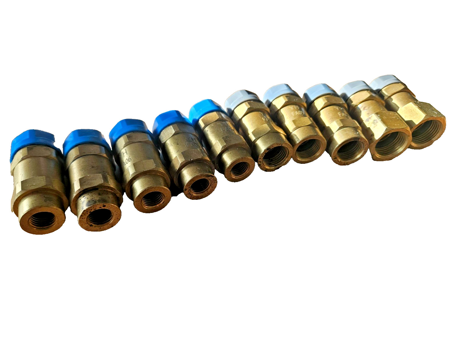 YH FA06: Quick Connect Adapter For MRCOOL Ductless Heat Pump Condenser gallery