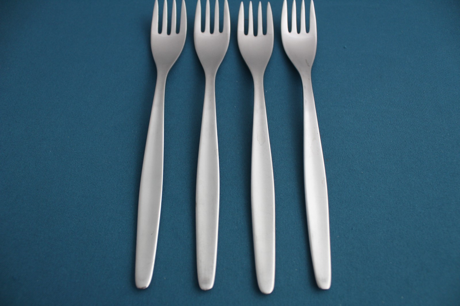 WMF Cromargan LAUREL Salad Forks (Set of 4) Triangle Germany 7" gallery