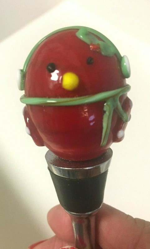 WINE STOPPERS - MISC PATTERNS - BEAUTIFUL 7 PIECES TOTAL gallery