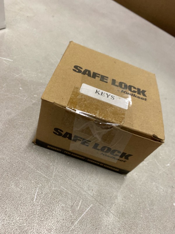 Kwikset SD9100-15 Keyed Deadbolt, Single Cylinder, Satin Nickel gallery