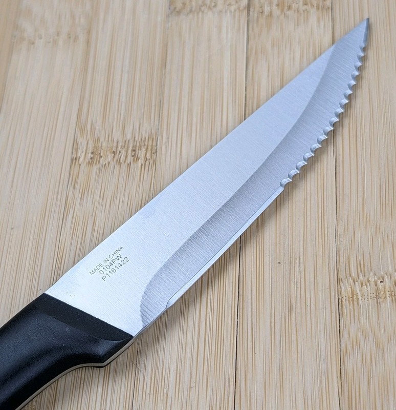 Calphalon PRECISION SERIES 4.5" Serrated STEAK Knife Single - NEW, Never Used! gallery