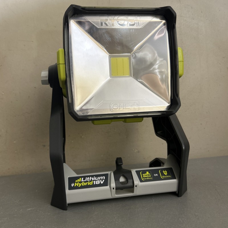 Ryobi P720 One+ Flat Standing LED Work Light ( Battery Not Included) gallery