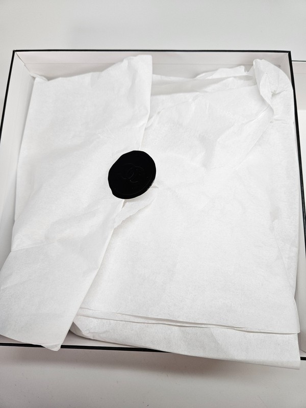Authentic CHANEL White Logo Two Piece Gift Box with Tissue Paper 8.75" x 8.75" gallery