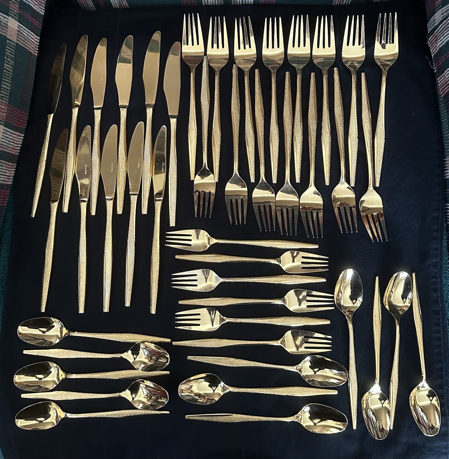 FLORENTINE 24K GOLD ELECTROPLATED FLATWARE 44 Pieces Set Tea Spoon Fork Knife gallery