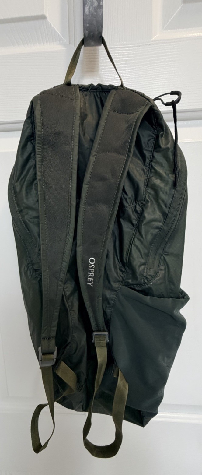 Osprey Ultralight Stuff Pack 18L Dark Green Lightweight Backpack VGUC 2