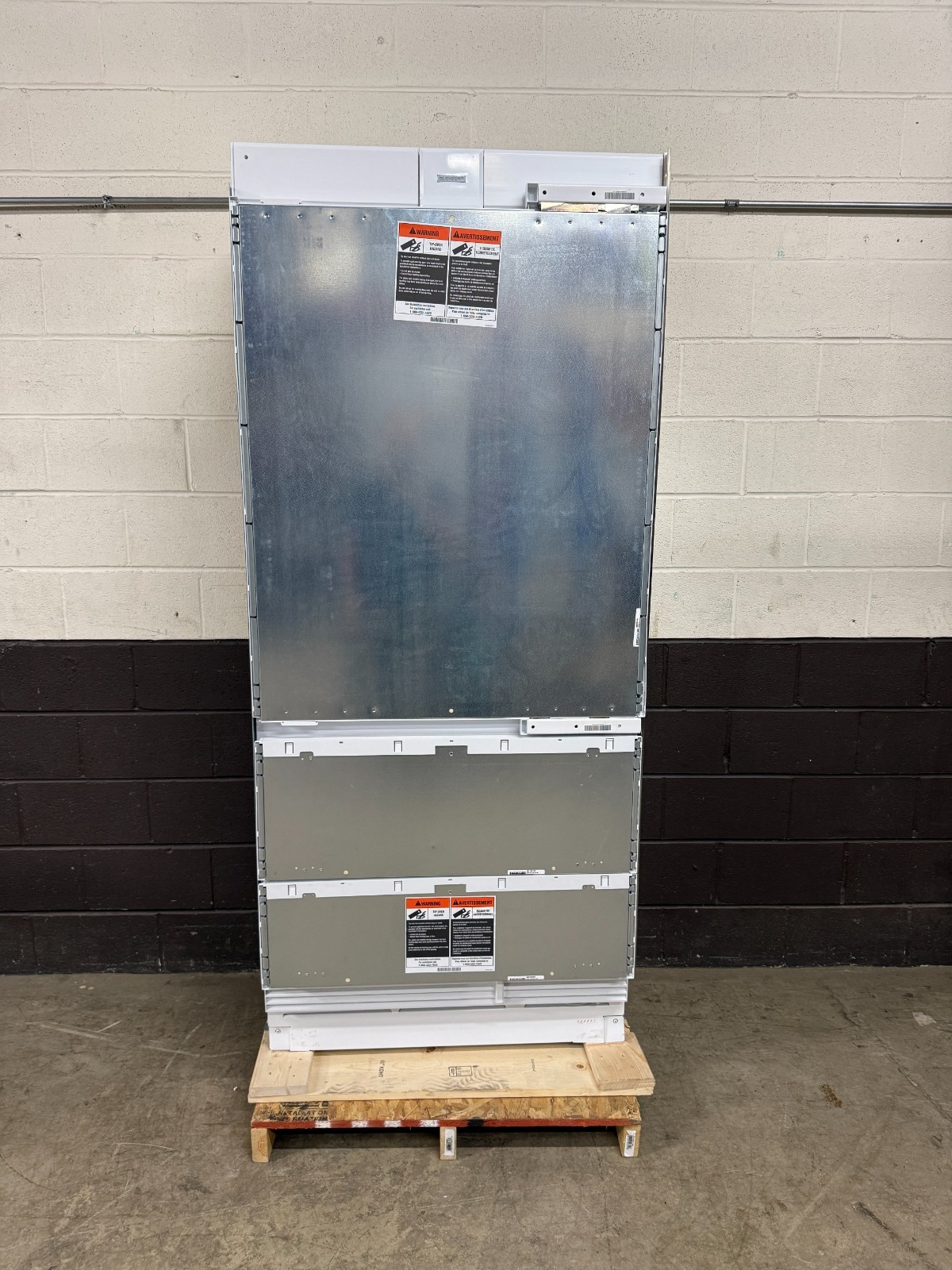 Sub-Zero DET3650CI/R - 36" Designer Refrigerator Bottom Freezer Built-In Panel gallery