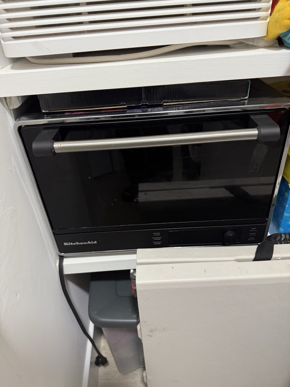 KitchenAid Dual Convection Countertop Oven With Air Fry KCO224BM gallery