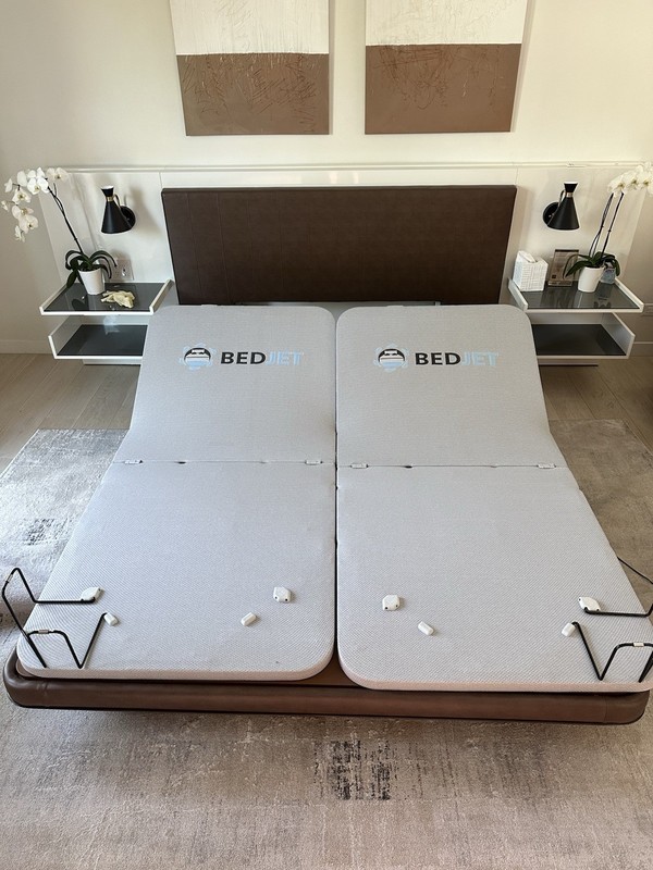 BedJet Adjustable Bed PowerLayer Electric Bed Base with Remote King / CalKing gallery