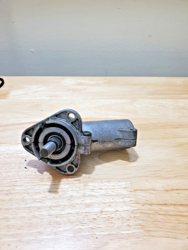 Ryobi String Trimmer 780r (41BD780G034) / MTD 791-182193 Gearbox Assembly gallery