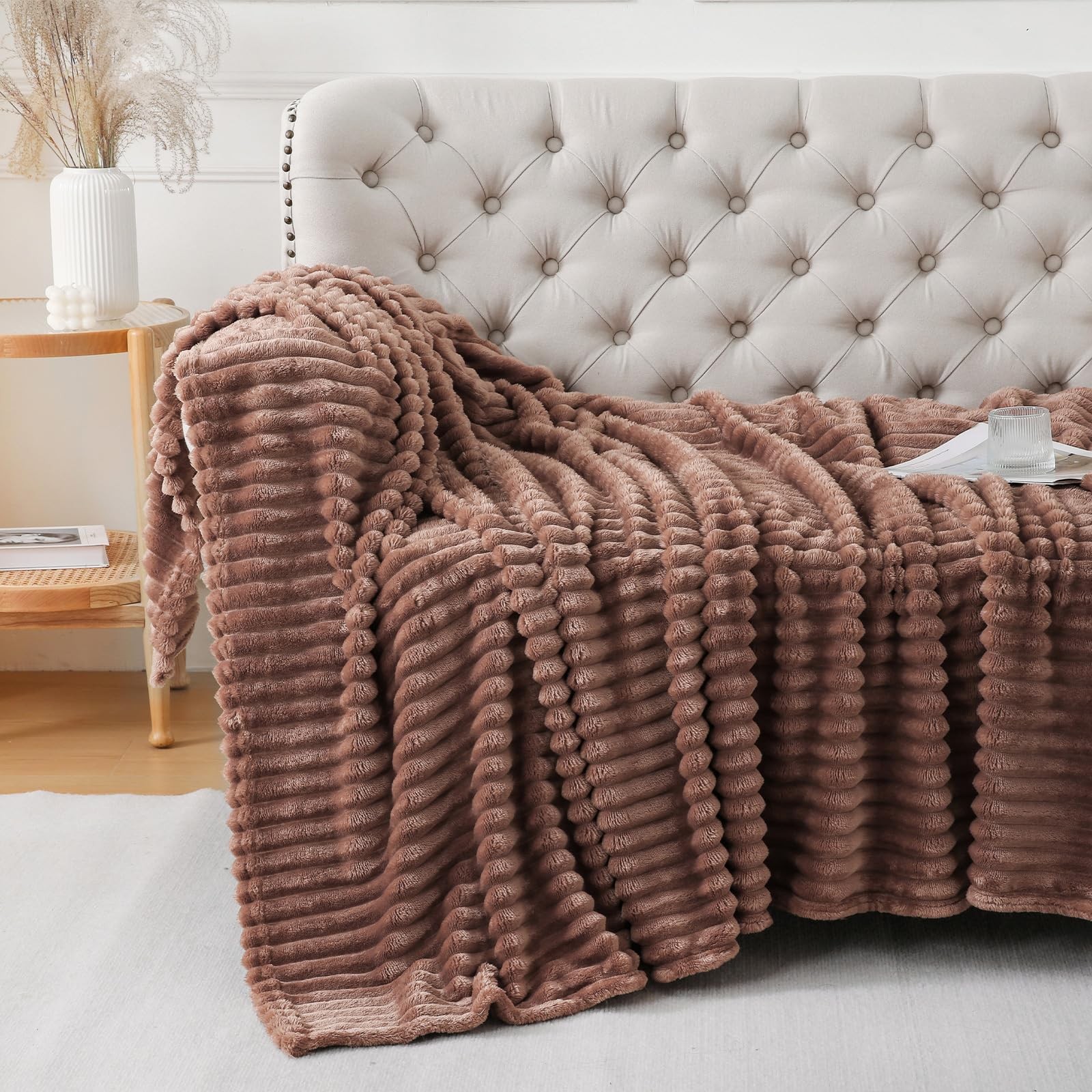 YIICKO Chocolate Throw Blanket for Couch Sofa 60x80 Twin(60"x80"), gallery