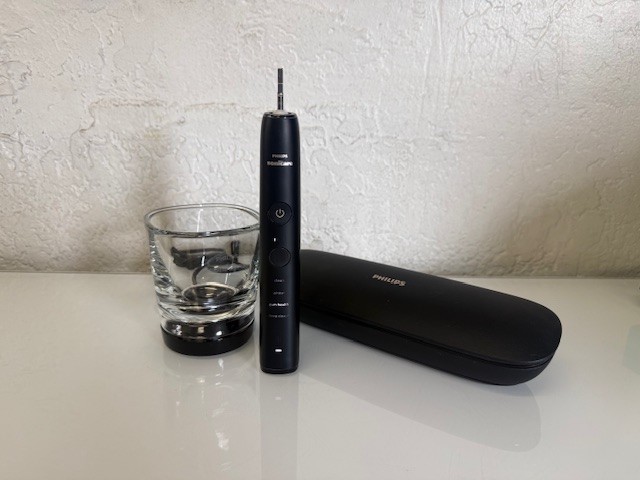 Philips Sonicare Diamond Clean Smart Rechargeable Toothbrush HX991B - Black gallery
