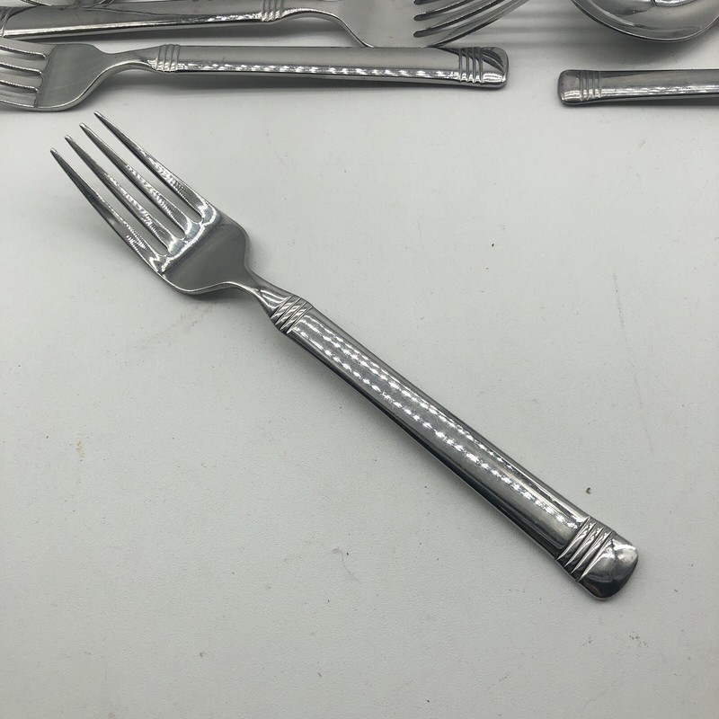 FITZ & FLOYD Everyday Bistro Flatware Band 37 pc Lot Stainless Steel gallery