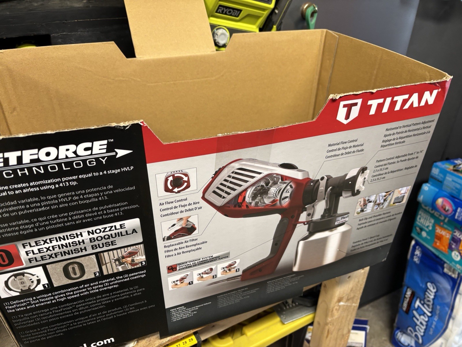 Titan FlexSpray Handheld Paint Sprayer Material & Air Flow Control w/ Case gallery