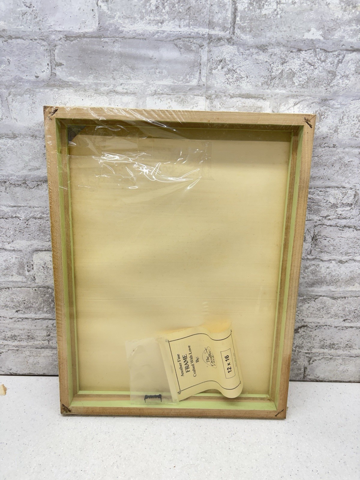 Creative Circle 12x16 Designer Frame gallery