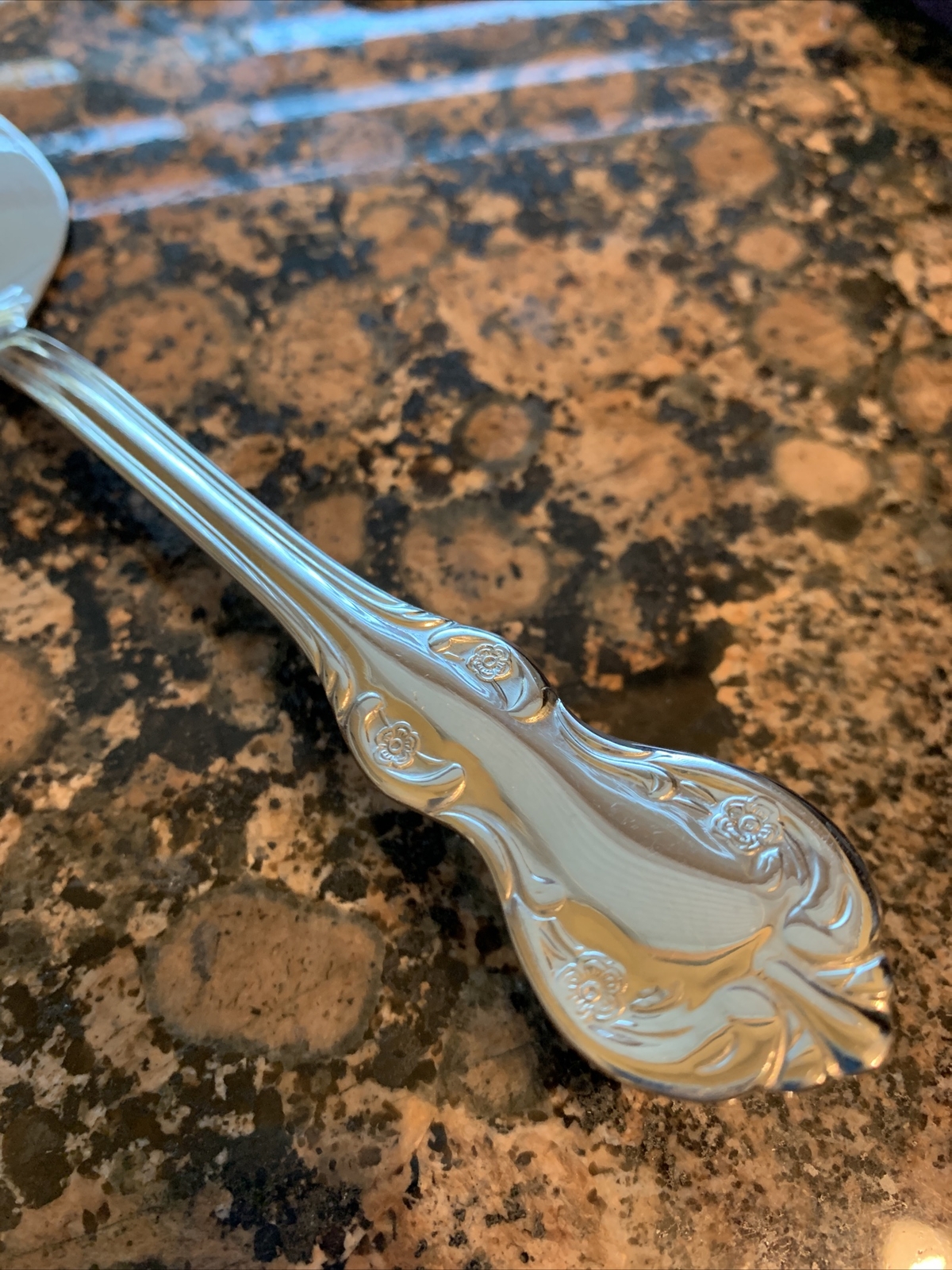 Wallace CONTINENTAL CAMDEN Stainless Glossy Silverware YOUR CHOICE Flatware gallery