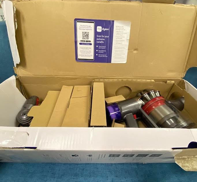 Dyson Dyson V8 Origin Extra 400494-01 Stick Vacuum Cleaner gallery