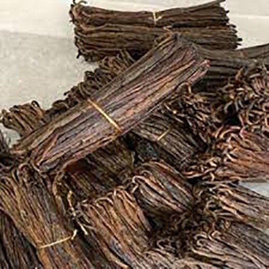 25 Madagascar Extract Grade B Bourbon Vanilla Beans 6-7 inches NEW 2023 HARVEST! gallery
