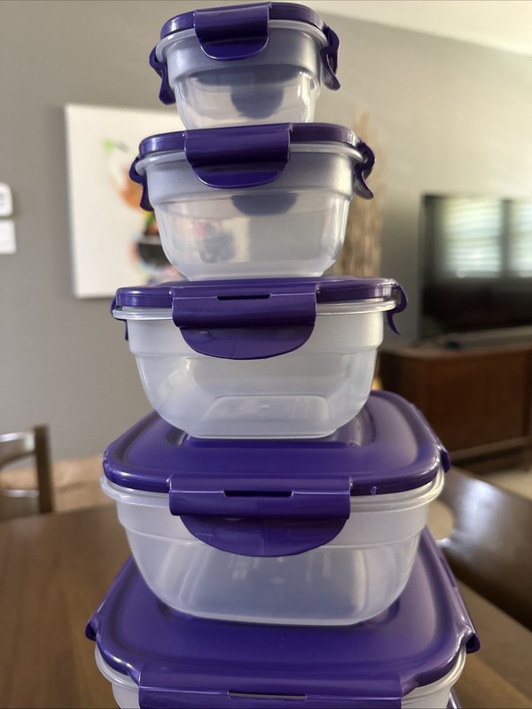 Lock n Lock Square Nesting Storage Containers. Set Of 6. Purple Lids. gallery
