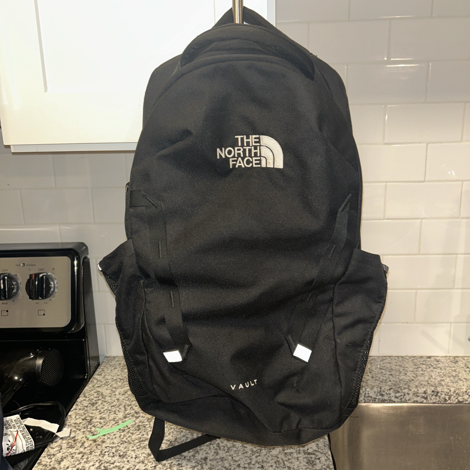 The Northface Vault Backpack – BLACK