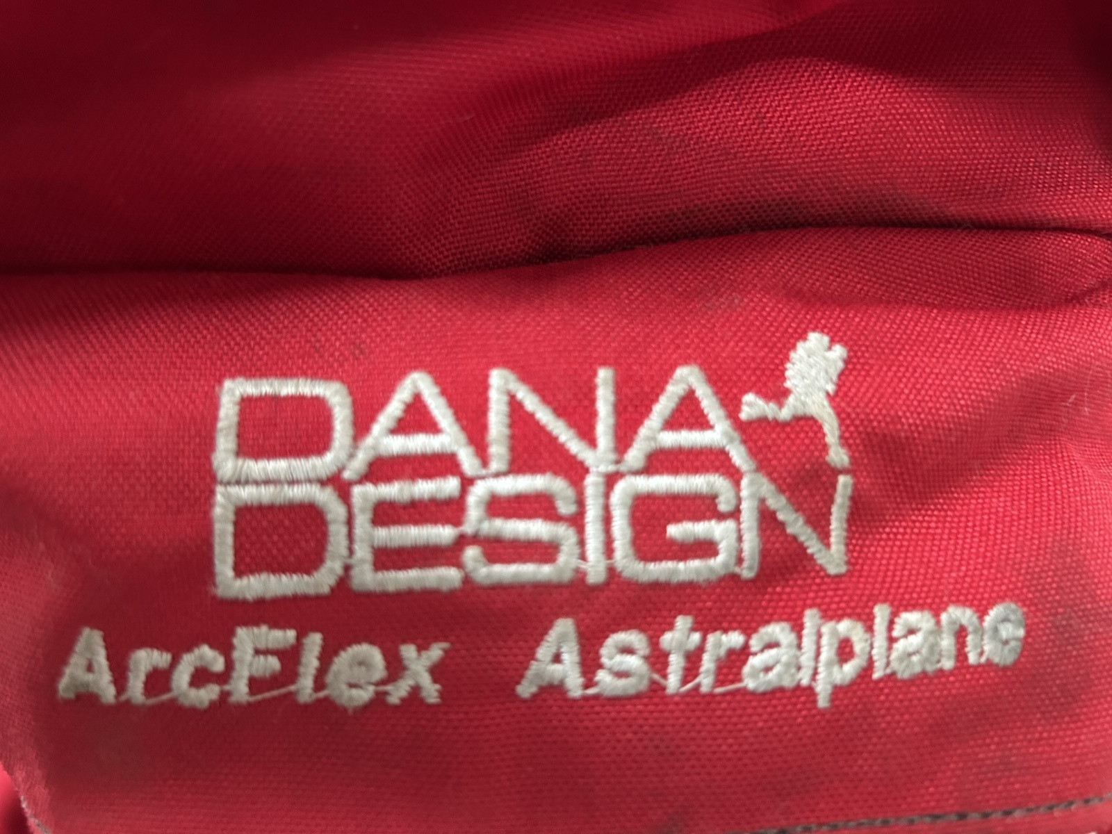 Dana Design Arcflex  Astralplane Internal Frame Backpack, red/black, size S 3