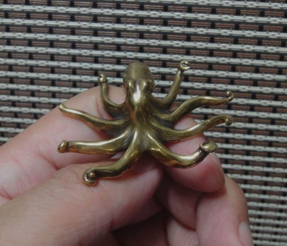Vintage Style Solid Brass Pure Copper Sea Animal Octopus Figurine Statue